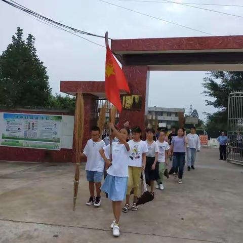 新场小学：创建国家卫生城市我们在行动