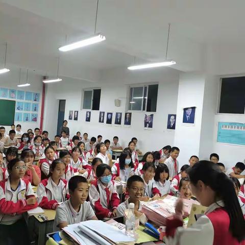 “书香•智慧•幸福”读书分享会—224、225班