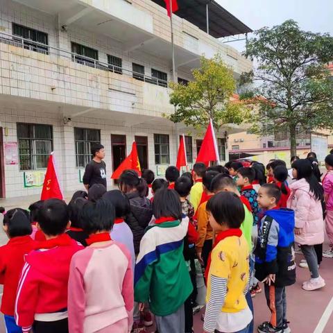 联和小学---“学榜样，争做雷锋式的新时代好少年”