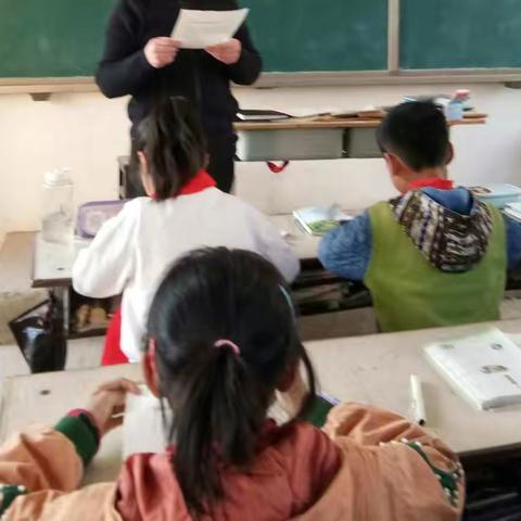 福堪街中心小学五（1）班防溺水、防沉迷网络主题班会