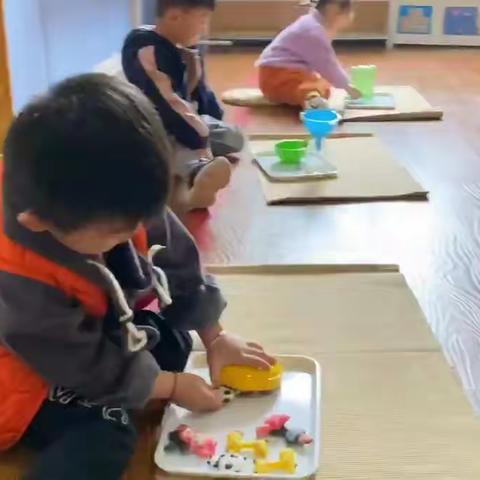 逸顿幼儿园“迎元旦，送豪礼”活动开始啦