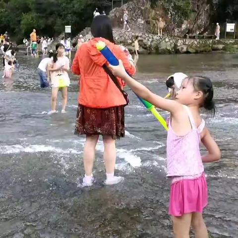白水洋喷水