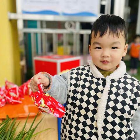 灏景园早期教育中心芽芽班肖子铭宝贝成长记录