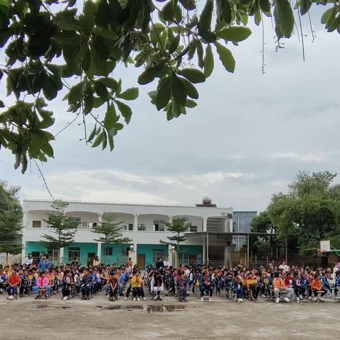 “红领巾心向党，做共产主义接班人”﻿—高沙小学庆祝中国少年先锋队建队72周年活动