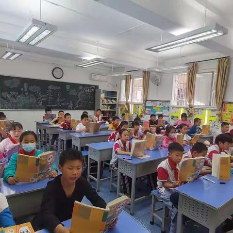 希望小学餐饮部