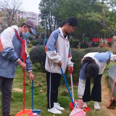 258班雷锋志愿者活动