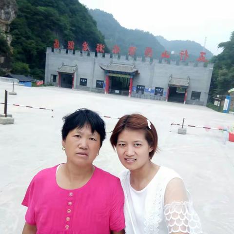 凤凰欢乐谷一日游