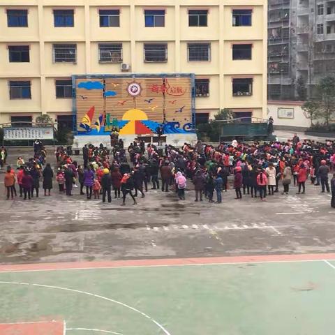 齐力小学“小手牵大手，共建文明美好家园”在行动(一)