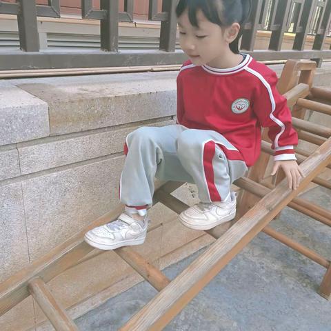 海口市琼山海航豪庭幼儿园《大一班》第十二周