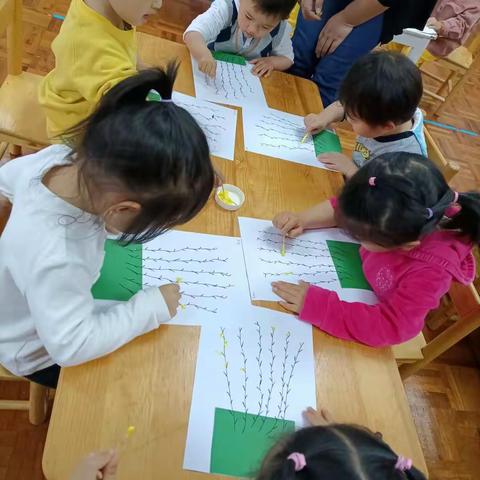 妈妈，我的手张得有多开，我就有多爱您；我的手举得有多高，我就有多爱您；我跳得多高，我就有多爱您。