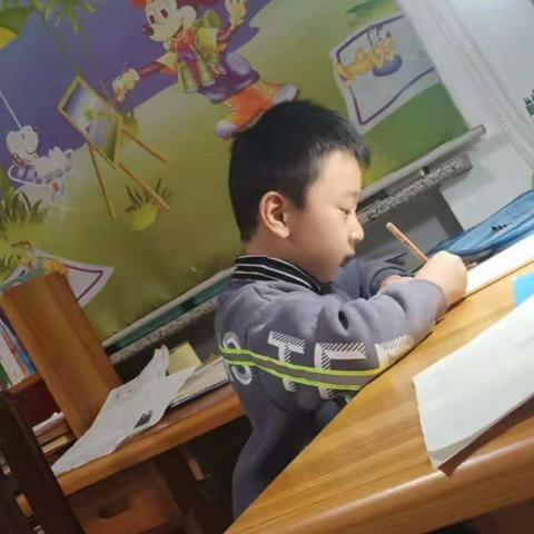 张一凡的亲子日记