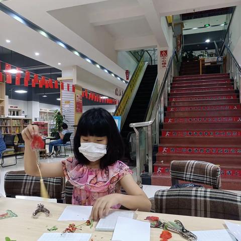 德宏新华书店有限公司盈江分公司的美篇