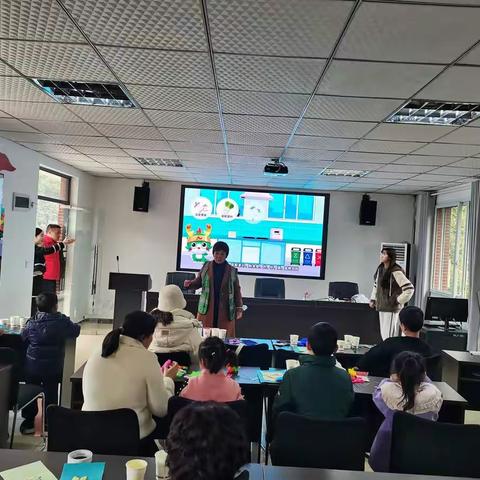 元宵喜乐“绘”   垃圾齐分类