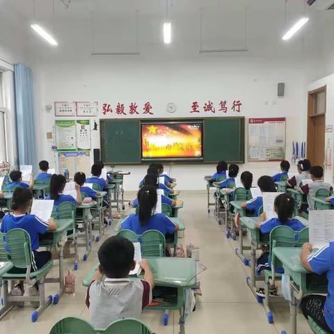 感受文字之美    尽享诵读之乐—青州中学小学部声色青中特色课