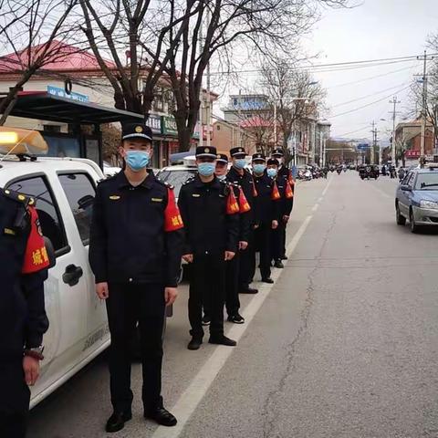 城管执法换新颜    气宇轩昂树新风