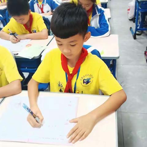 东莞市寮步镇华创未来学校502班