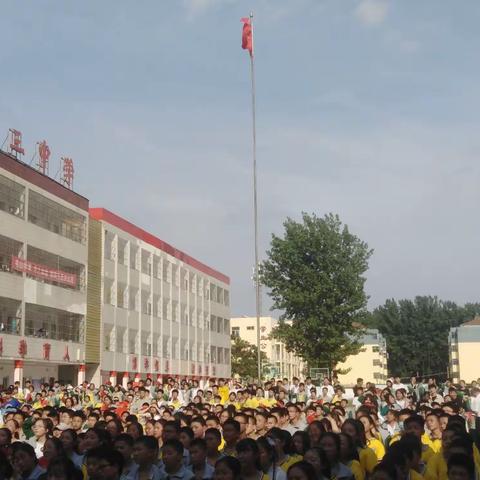 青春追梦跟党走      红船扬帆歌百年