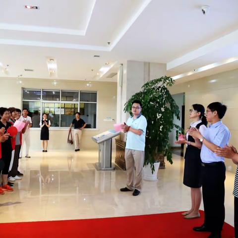 精彩瞬间一‘’江苏银行杯‘’海门市‘’庆七一‘’老干部乒乓球比赛纪实！（副本）