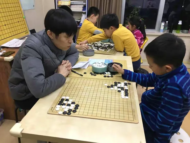 聪明人不会低估学围棋的益处