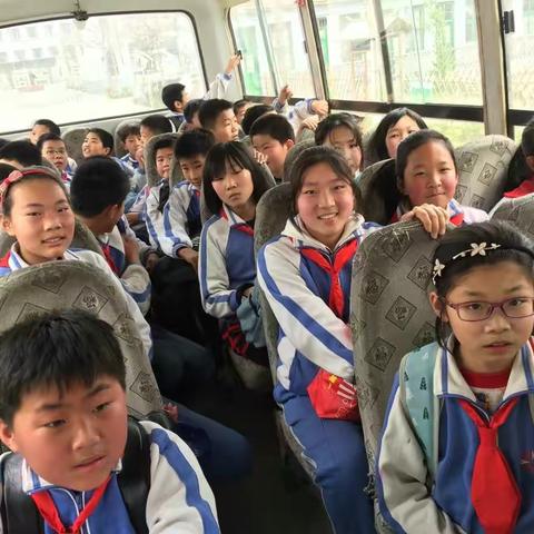 官厅华侨小学六年级，记录课。
