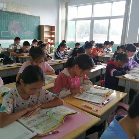 鄌郚镇小学—家校共育，共促成长