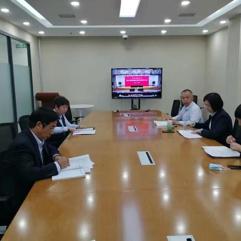 枣庄峄城支行深入贯彻落实全省典型案件警示教育大会精神