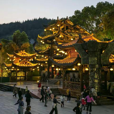 夜游芙蓉镇
