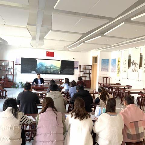 教研引领，助力成长——初中部数学组教研活动