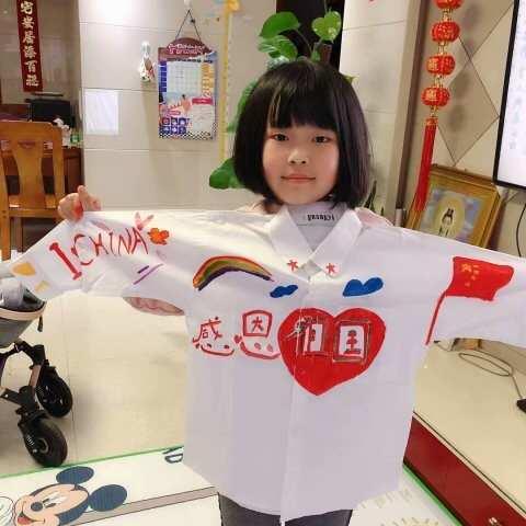 感恩彩绘文化衫活动
