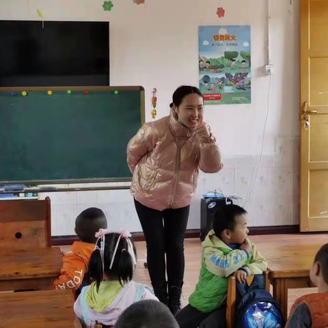 嫘祖幼儿园御景江山分园到洗泽幼儿园开展送教活动纪实
