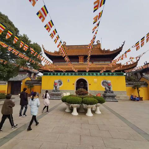 圆通寺的感恩年夜饭