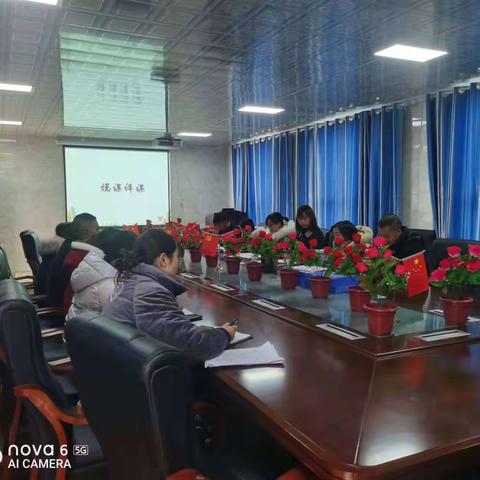“学海无涯，知难而进；听课评课，更上一层。”——贵州省李山清名师工作室到南开乡合心小学听课评课活动纪实