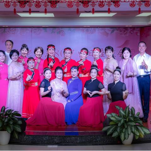 厅机关举办老同志80岁生日座谈会