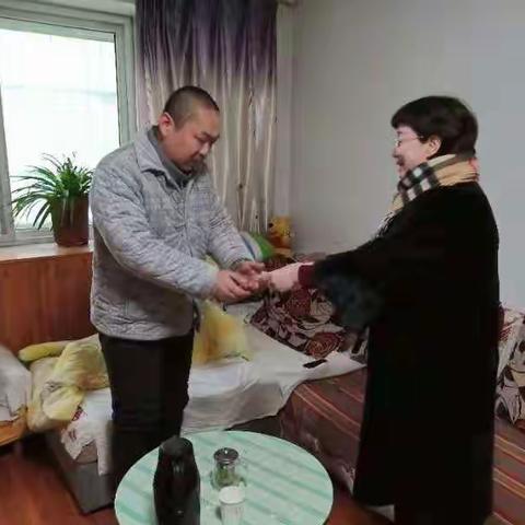 教育体育局开展“博爱进万家”新春送温暖活动