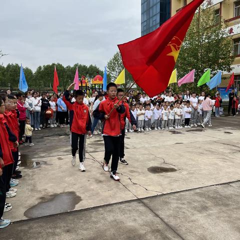 牛庄小学（幼儿园）2023年庆“六一”系列活动（三）——少先队入队仪式