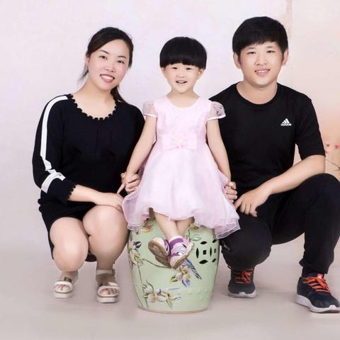 粑粑麻麻永远爱你…😘😘😘