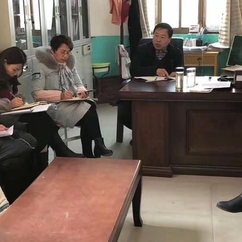 齐心聚力提质量  夯实内涵提素养——南乐县第二实验小学开展研讨教研活动