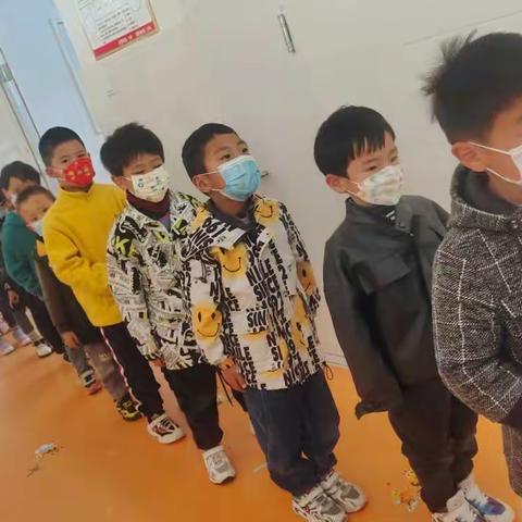 【疫情防控，我们一起行动】——县幼大二班第四期