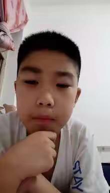 小吕小学五年级赫柏焱英语视频