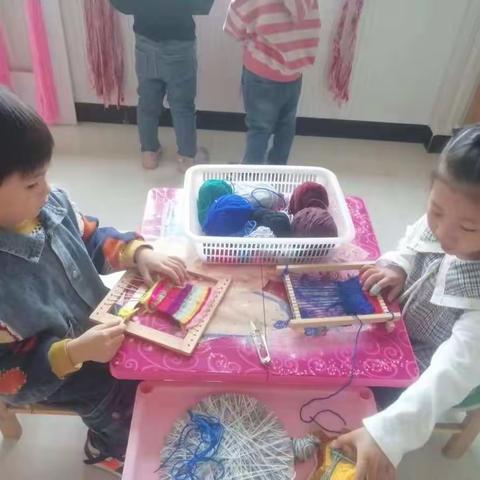 中宁县第二幼儿园中五班一周区域活动精彩瞬间