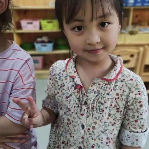 👏👏恭喜陈雨萱宝贝晋级下期口才课程