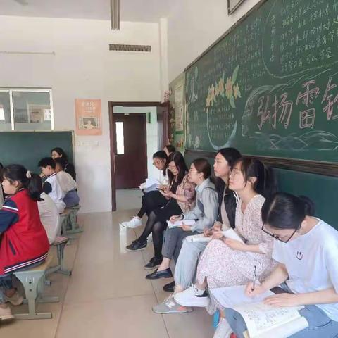 听课评课收获丰，共思共磨促成长----寿光市明珠小学语文教研活动