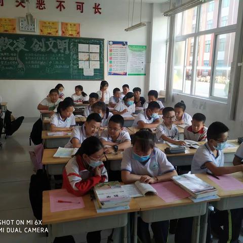 永久记住你们可爱的样子！孩子们，元旦快乐！