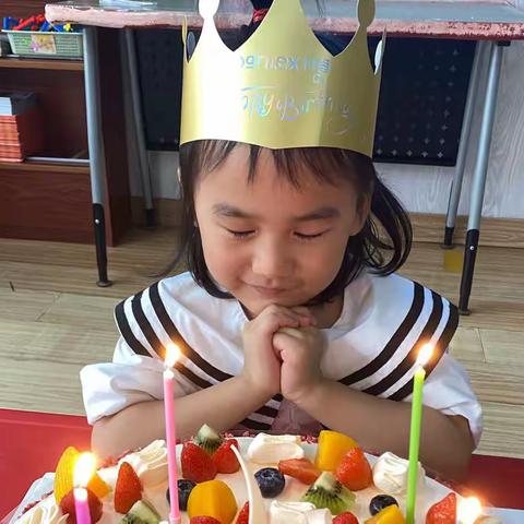 祝潘昕妍小朋友生日快乐～🎂