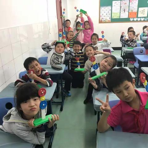 探索小齿轮的“秘密”——二年级实践活动