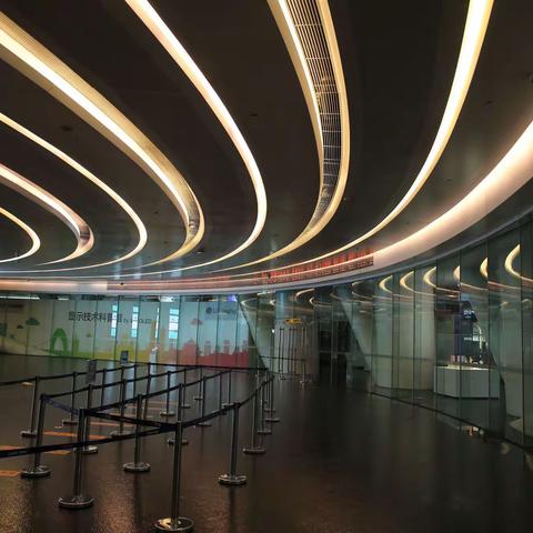 登小蛮腰（广州塔）