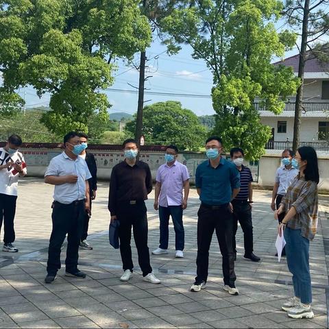 义务教育优质均衡发展督导评估组深入张青小学进行市级实地核查