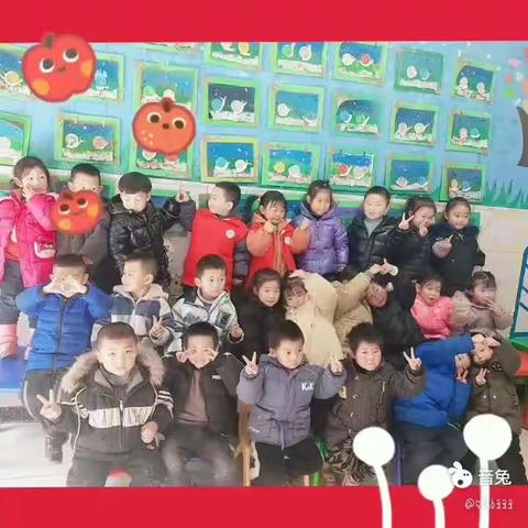 童年“印”记，用爱陪伴——我们是快乐的中三班，我们的小可爱即将又长大了一岁，老师祝你们茁壮成长，快乐每一天！