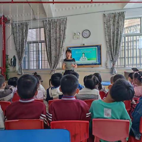 中班科学实验家《谁下降的快》