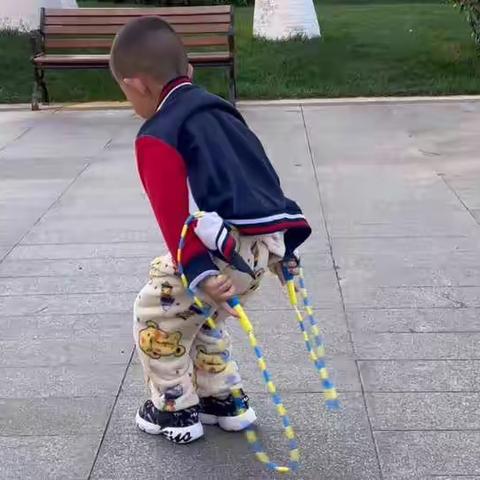 “停课不停玩儿、停课不停学”——中五班第一周线上活动小结